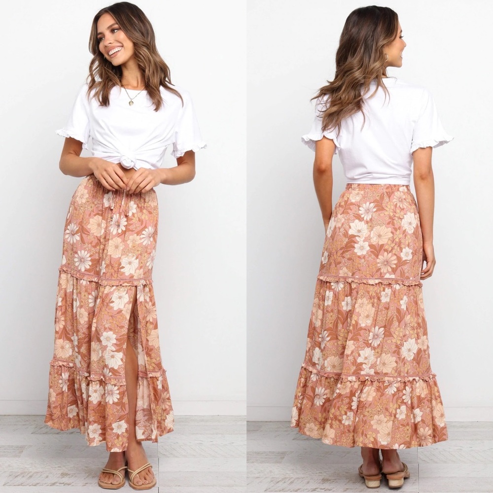Petal and Pup Osani Floral Print Maxi Skirt - brand new, never worn